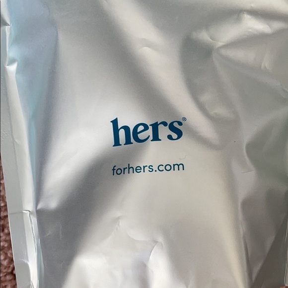 Hers Tidal Wave Cleanser and Deep Sea Moisturizer - Picture 3 of 4